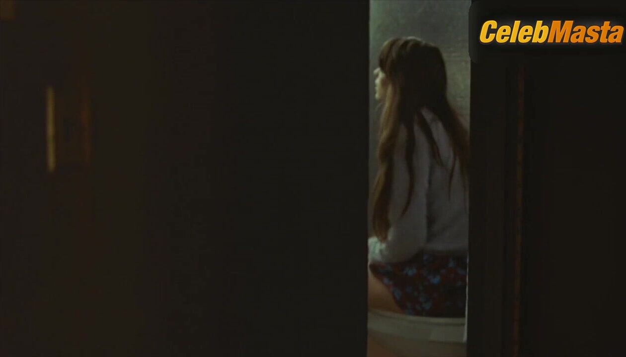 Stacy Martin ’s Booty Scene In Rosy - Photo 2 of 5 photo 5