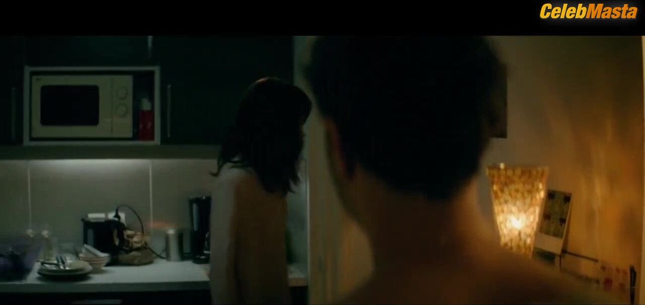 Stacy Martin Tits And Underwear Scene From Joueurs - Photo 3 of 5 photo 1