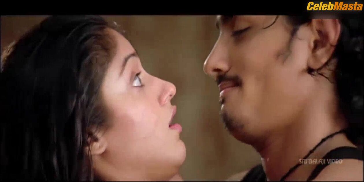 Ileana Dcruz Underwear Scene From Aata - Photo 2 of 5 photo 4
