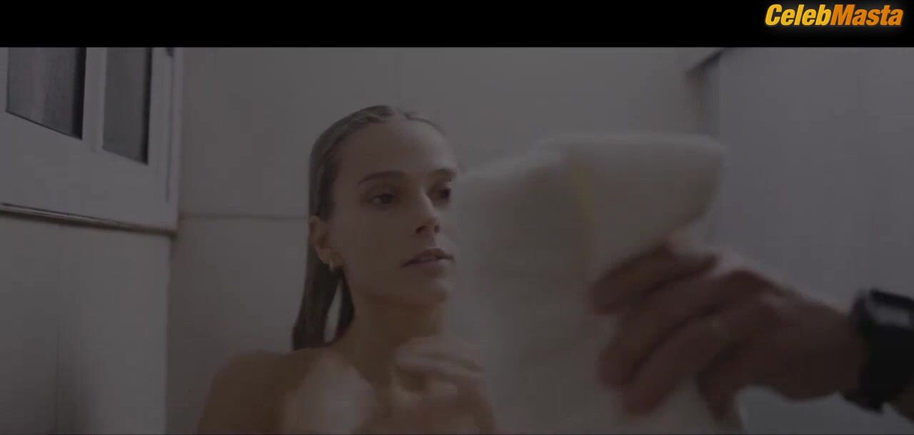 Valentina Zenere Shows Boobs, Swimsuit Scene In Nahir - Photo 1 of 5 photo 2