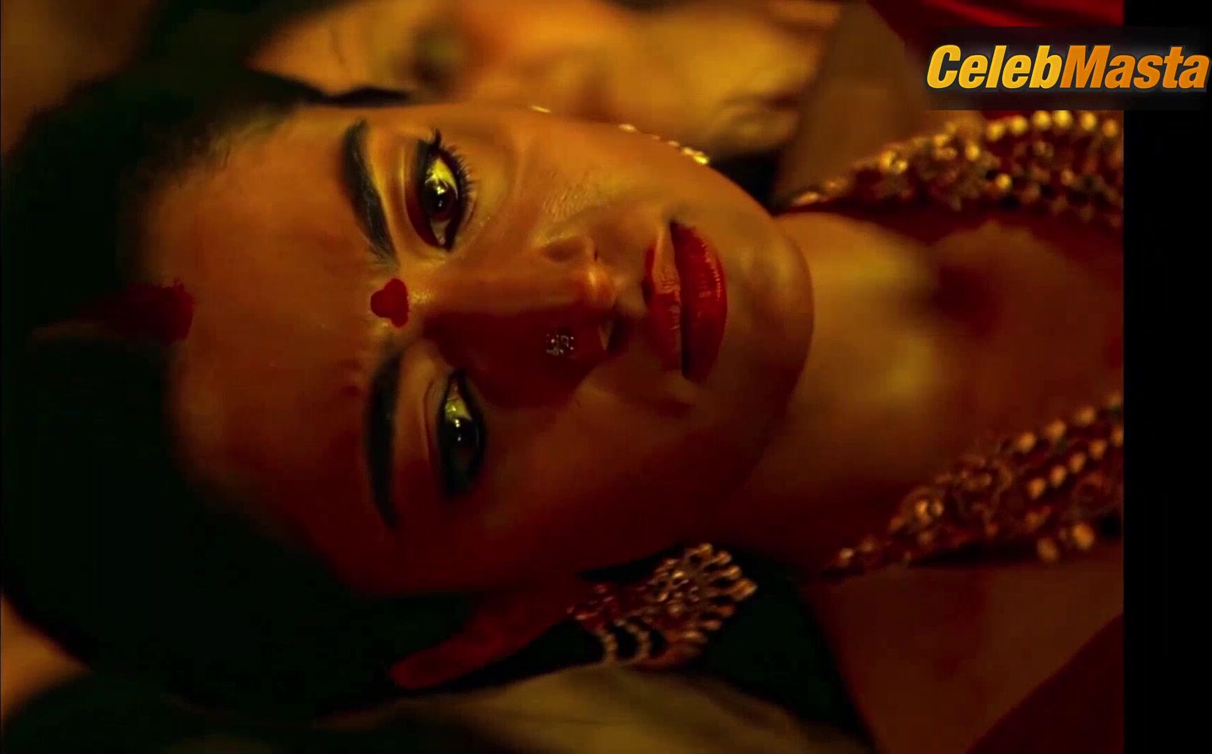 Rashmika Mandanna ’s Sexy Scene In Pushpa 2 The Rule - Photo 2 of 5 photo 1