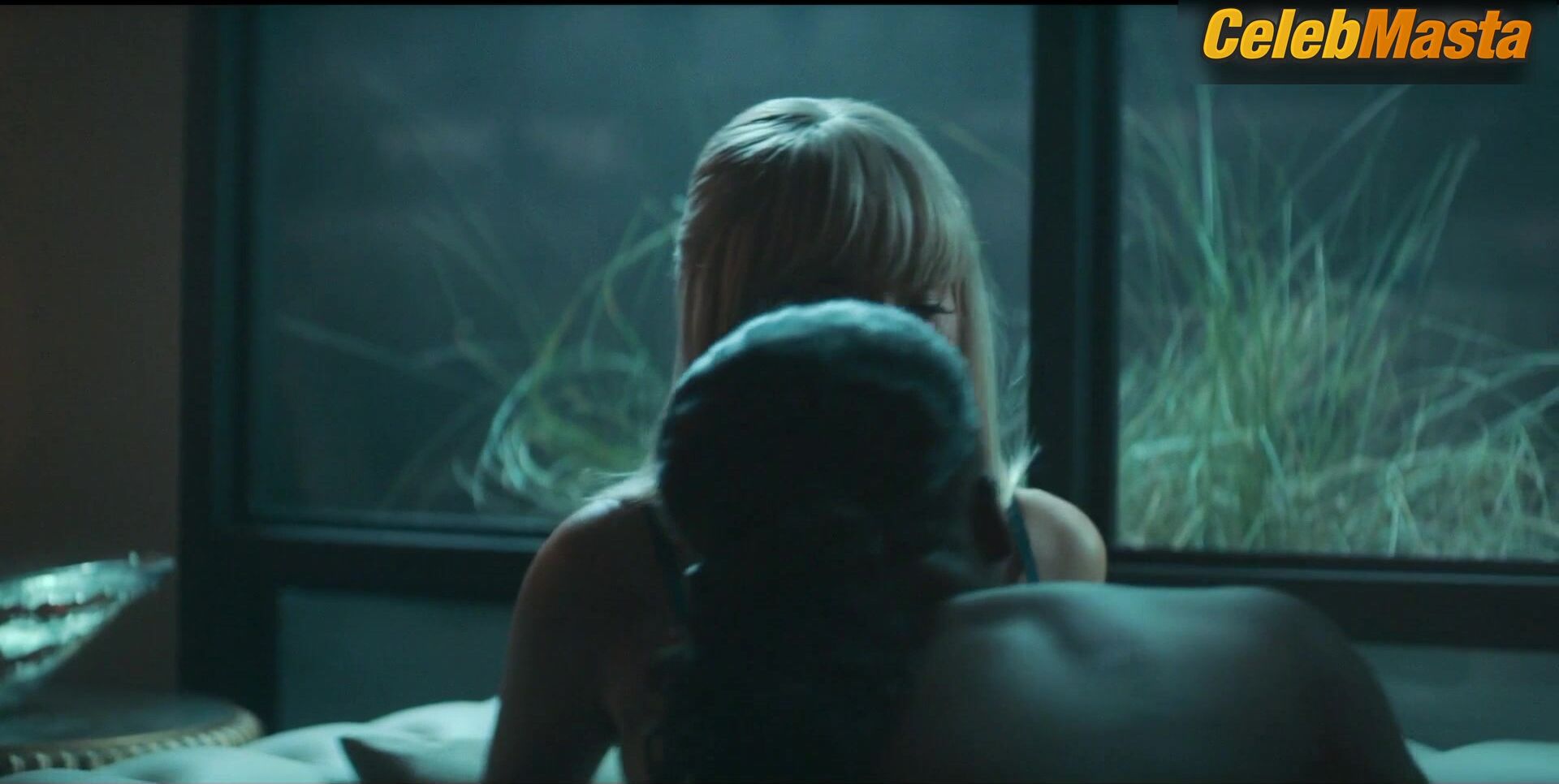 Kelly Hu And Ren King Show Underwear In Lesbian Scene - Photo 2 of 5 photo 5