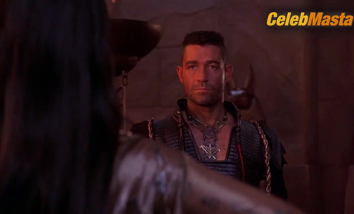 Kelly Hu Hot Scene In The Scorpion King - Photo 2 of 5 photo 5