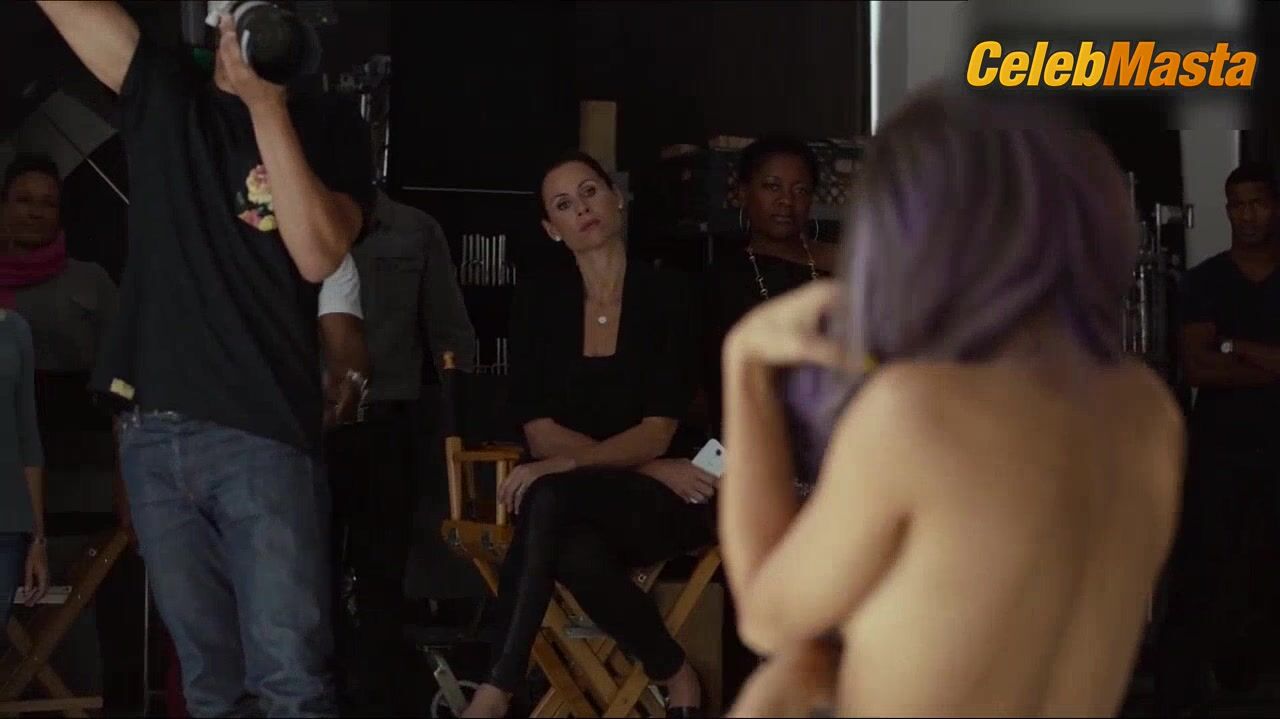 Gugu Mbatha-raw Bares Underwear Scene In Beyond The Lights - Photo 1 of 5 photo 5
