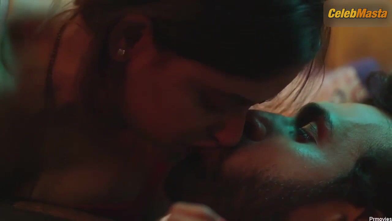 Sneha Paul Ass And Breasts Scene In Charmsukh - Photo 1 of 5