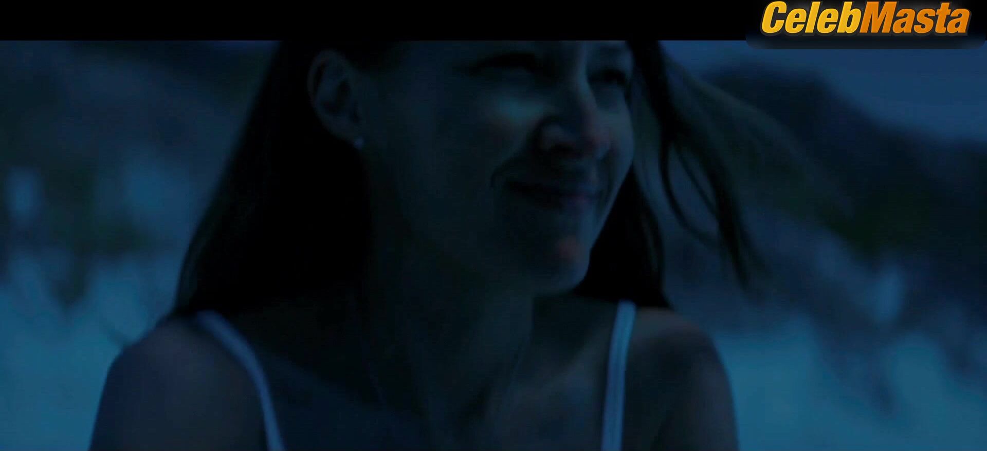 Kelly Macdonald Boobs, Booty Scene In Dirt Music - Photo 2 of 5 photo 1