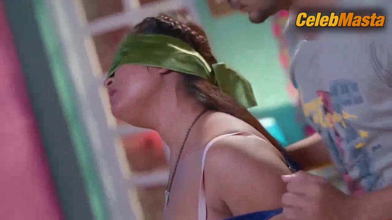 Priya Roy Rups Khan And ’s Bold Scene In Adhuri - Photo 1 of 5 photo 4