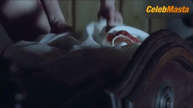 Katharine Isabelle ’s Booty Double Scene In Ginger Snaps - Photo 3 of 5 photo 4