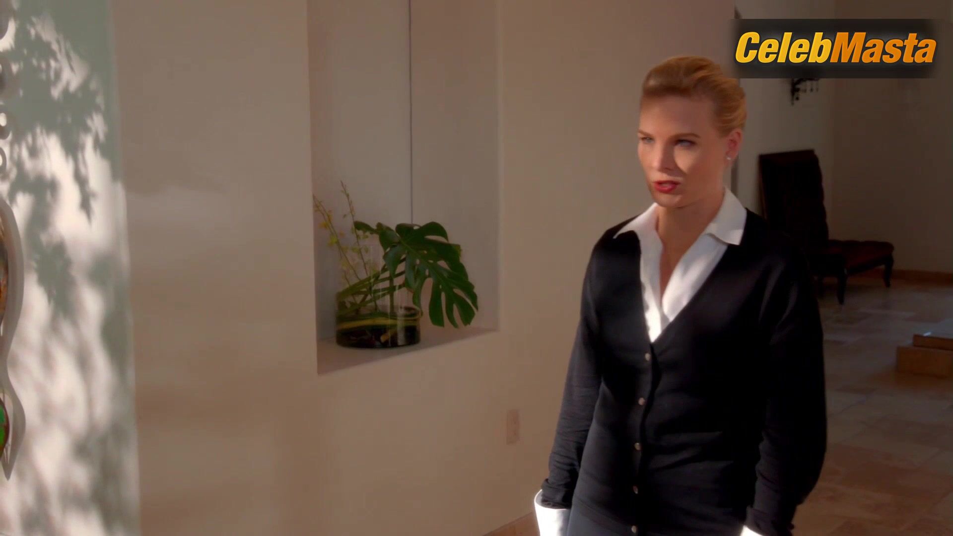 Roselyn Sanchez Booty, Tits Scene In Devious Maids - Photo 2 of 5 photo 5