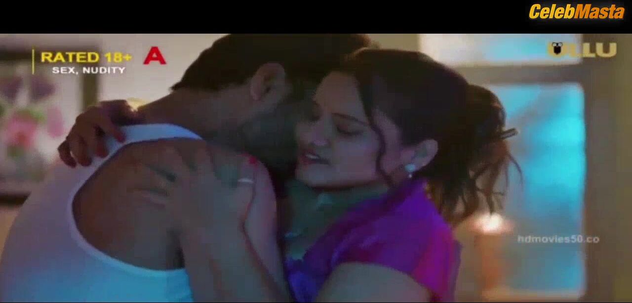 Priya Gamre Flaunts Boobs And Bikini Scene In Matki - Photo 2 of 5 photo 1