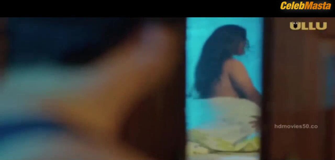 Priya Gamre Flaunts Boobs And Bikini Scene In Matki - Photo 2 of 5 photo 5
