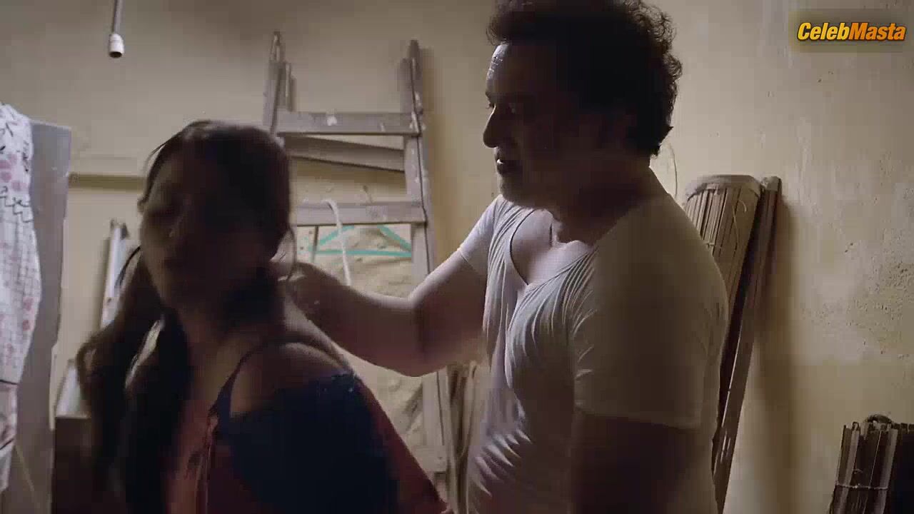 Jinnie Jaaz ’s Racy Scene In Charmsukh - Photo 1 of 5 photo 4