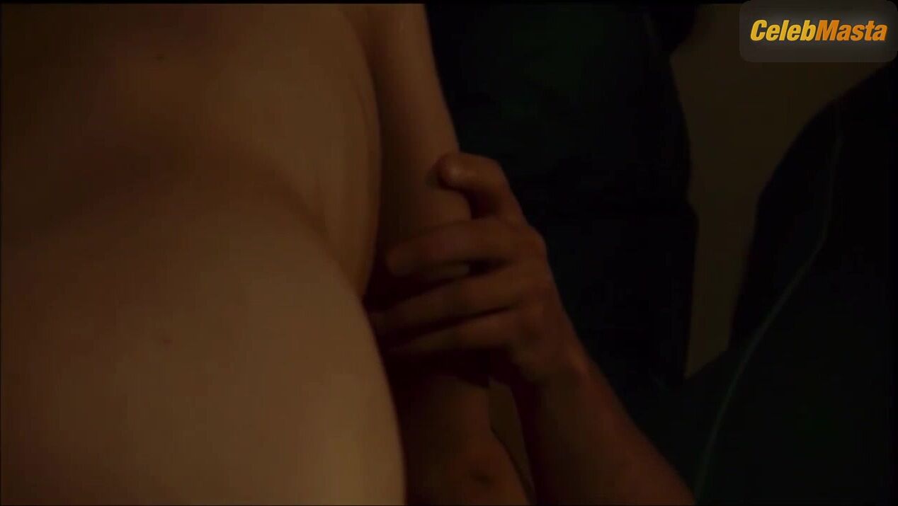 Deborah Revy ’s Booty, Tits Scene In Desire - Photo 4 of 5 photo 2