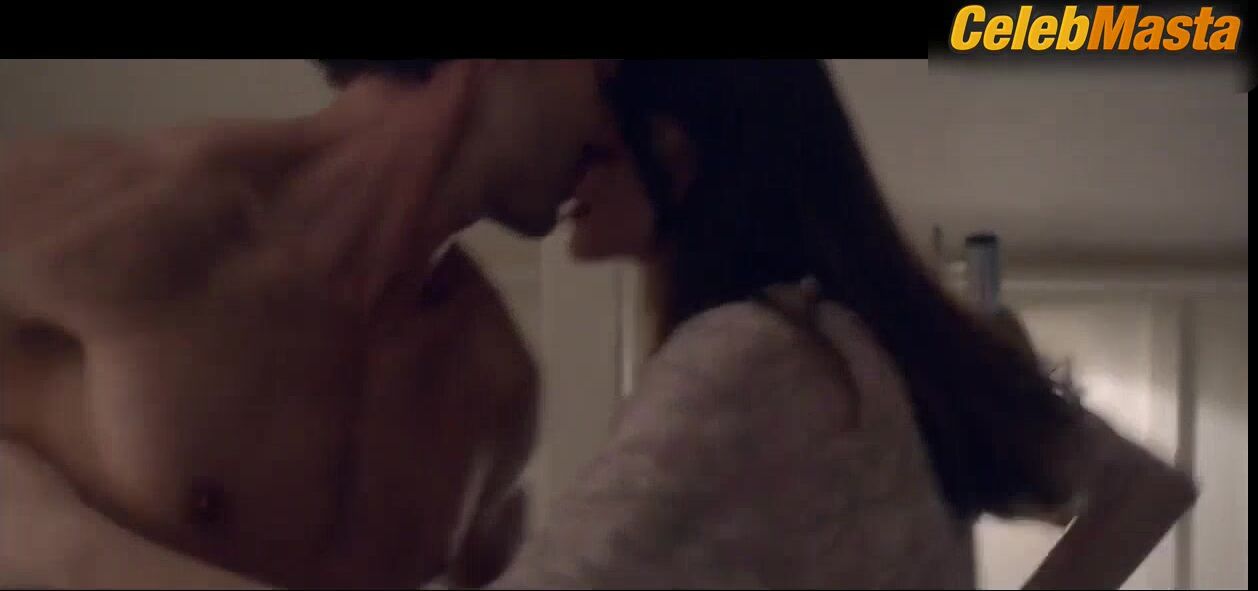 Stacy Martin ’s Real Sex Scene, Body Double Moment - Photo 2 of 5 photo 1