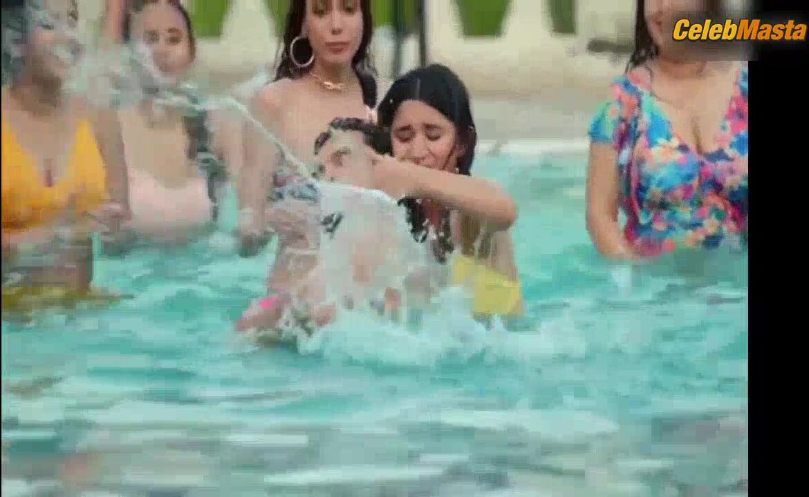 Kanika Mann Shows Swimsuit Scene In Roohaniyat - Photo 1 of 5 photo 2