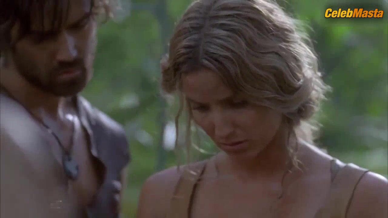 Annabelle Wallis Tits Scene In The Lost Future - Photo 1 of 5