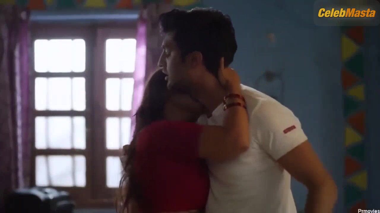 Sneha Paul Exposes Butt And Boobs Scene In Charmsukh - Photo 1 of 5 photo 4