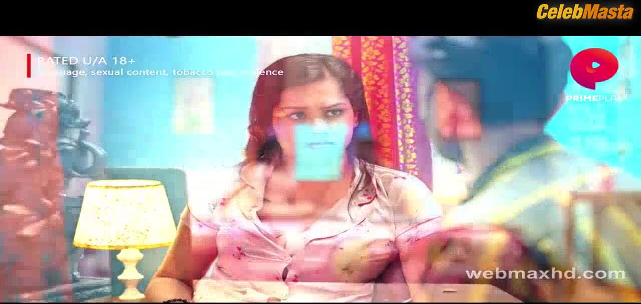Priya Roy Butt, Tits Scene In Jaal - Photo 3 of 5 photo 1
