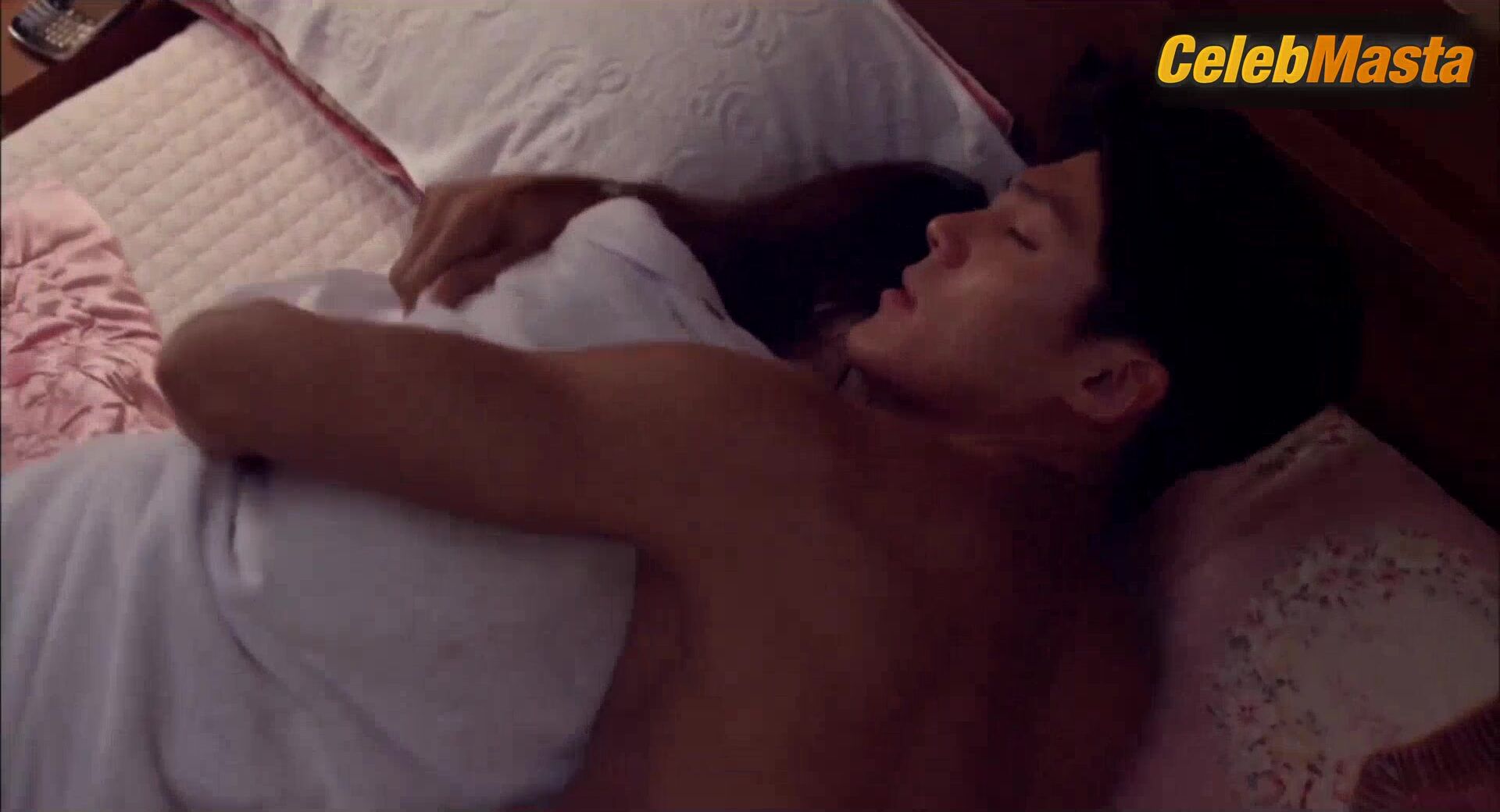 Jeong-hwa Eom ’s Sexy Scene From Venus Talk - Photo 2 of 5 photo 4