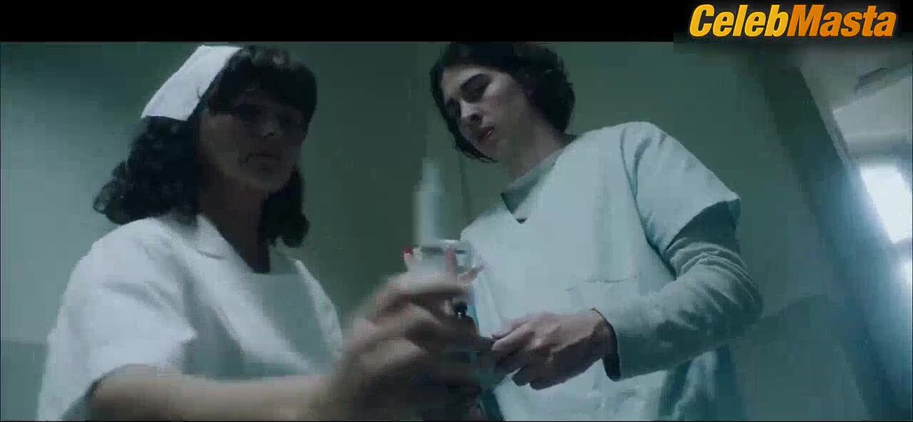 Helena Bonham Carter Booty Scene In 55 Steps - Photo 2 of 5 photo 4