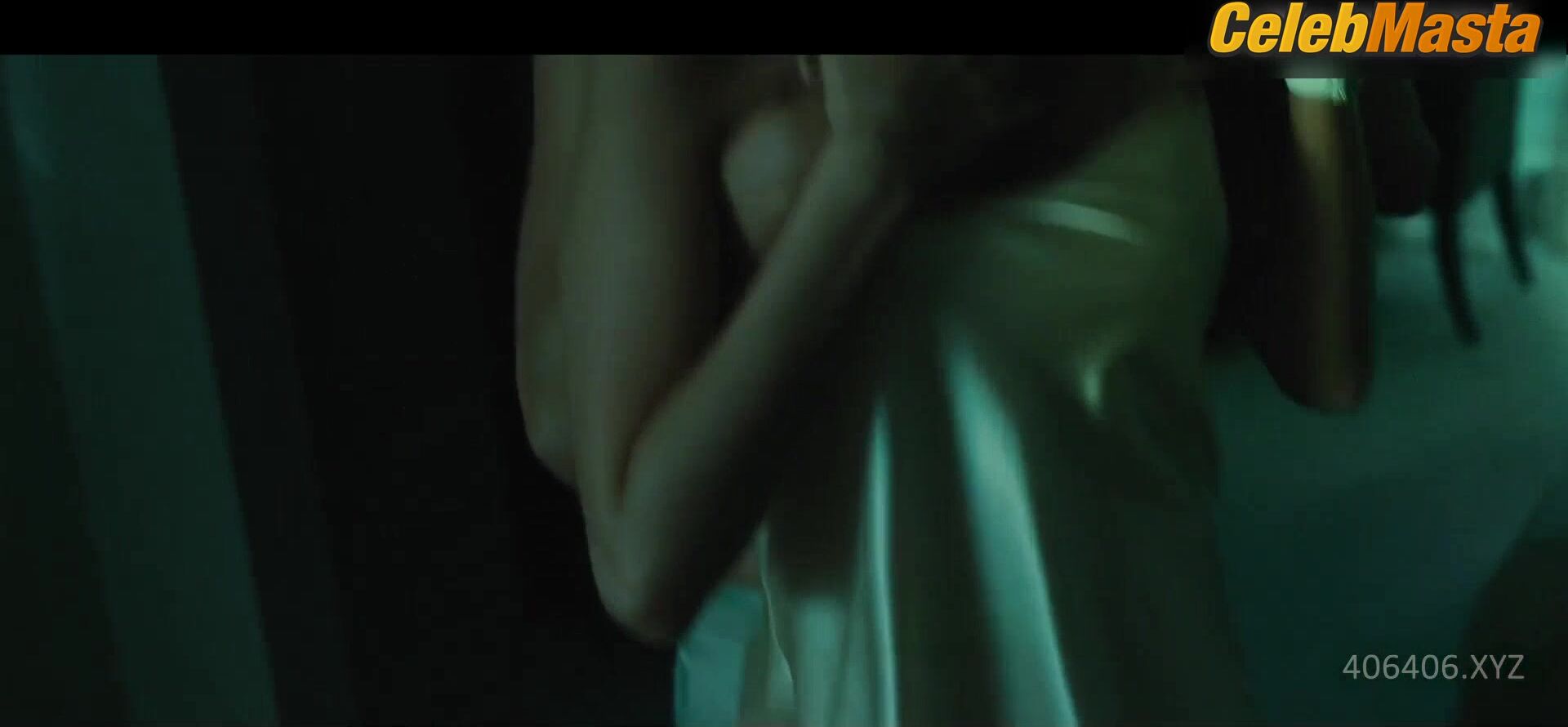 Han Chae Young And Jeong-hwa Eom Sexy Scene From Love Now - Photo 2 of 5