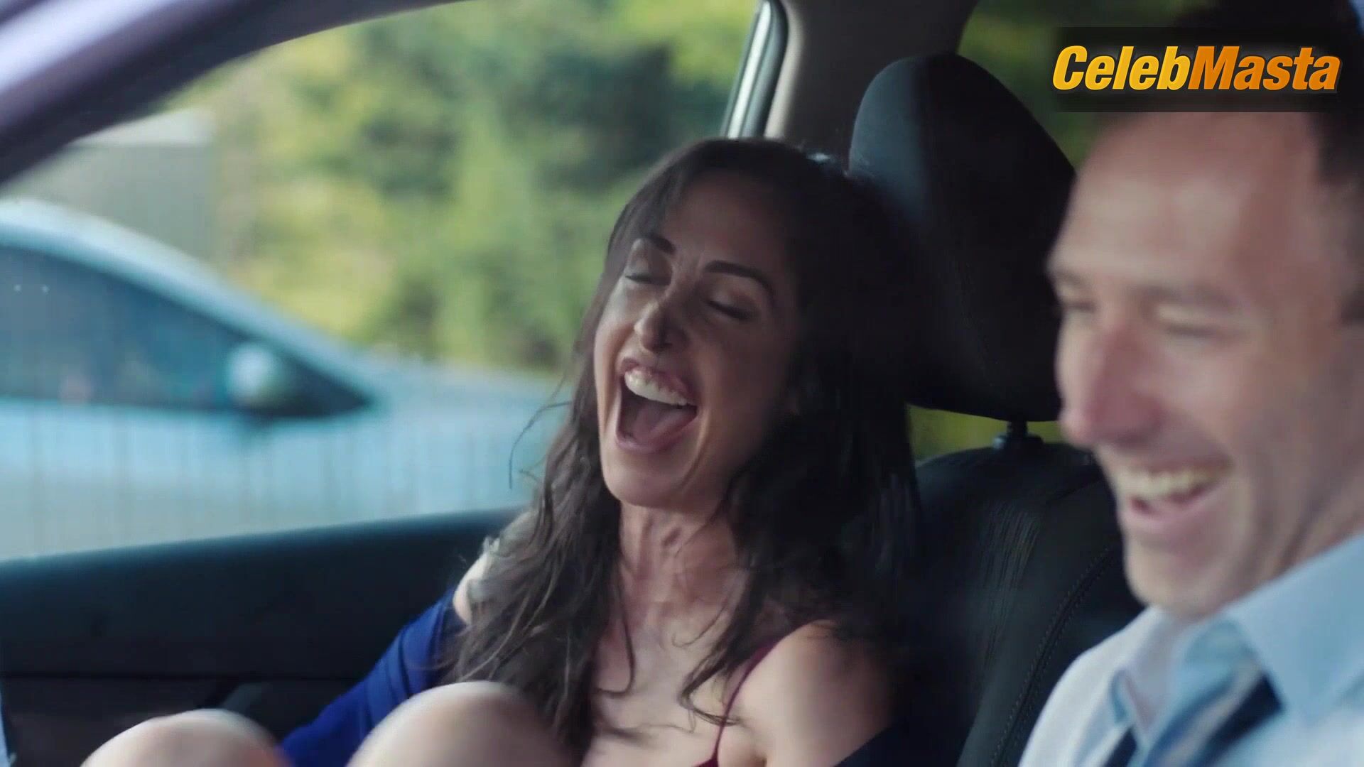 Catherine Reitman Lingerie Scene In Workin’ Moms - Photo 2 of 5 photo 4