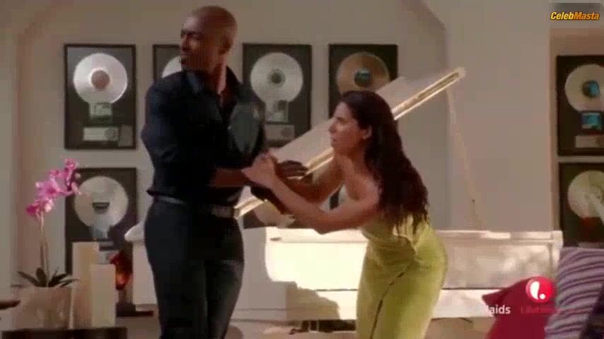Roselyn Sanchez Sexy Scene From Devious Maids - Photo 1 of 5