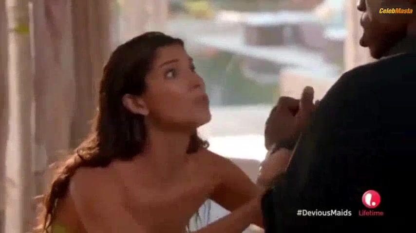 Roselyn Sanchez Sexy Scene From Devious Maids - Photo 1 of 5 photo 2