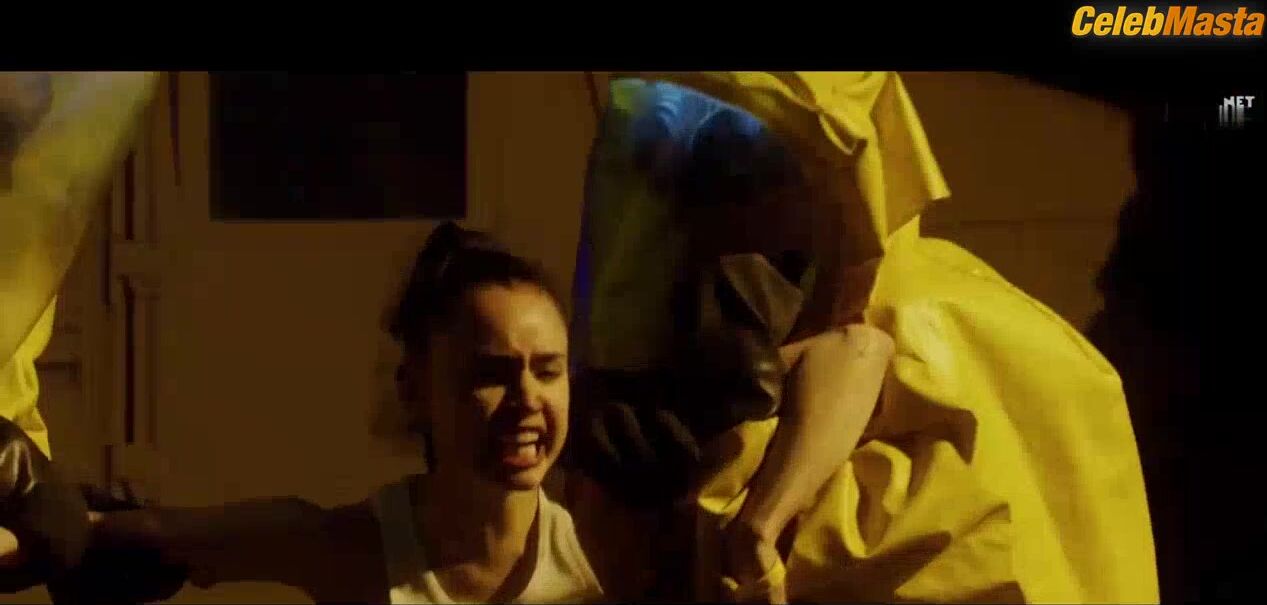 Sofia Carson Tits Scene From Songbird - Photo 1 of 5 photo 2