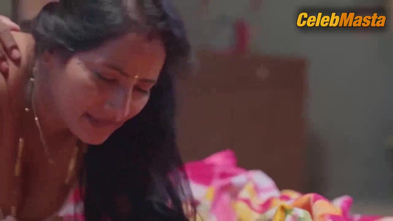 Priya Roy Rups Khan And Flaunt Hot Scene In Adhuri Aas - Photo 4 of 5 photo 5