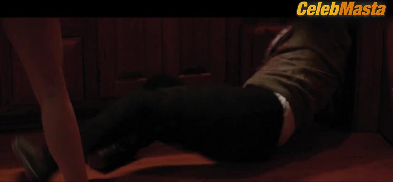 Jodi Lyn O'keefe Jodi Lyn O’keefe Tits, Body Double - Photo 2 of 5 photo 5