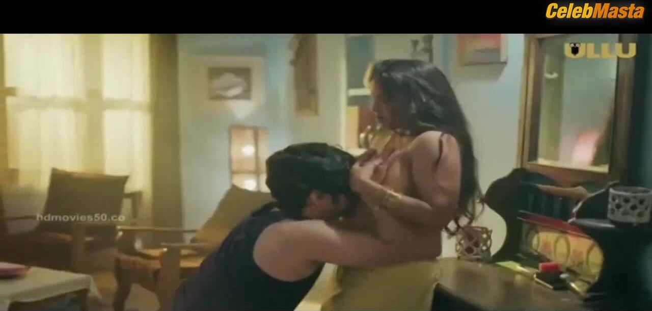 Priya Gamre ’s Boobs And Swimsuit Scene In Matki - Photo 1 of 5 photo 5