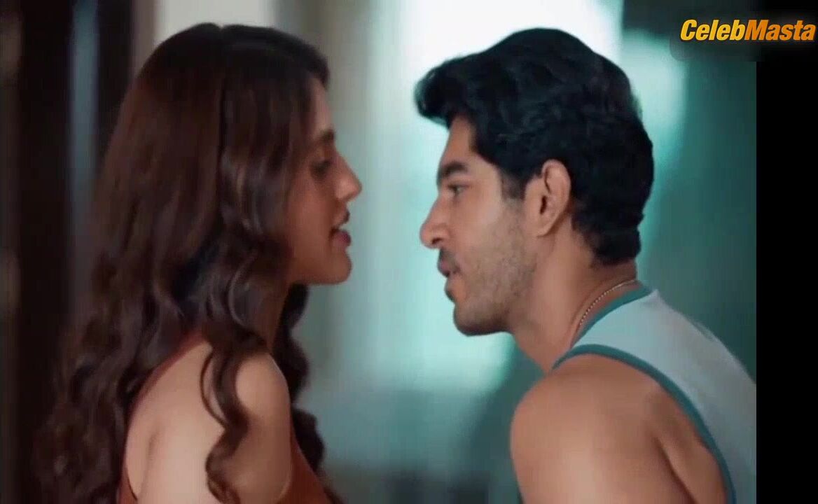 Arushi Handa Bares Sexy Scene In Roohaniyat - Photo 2 of 5 photo 4