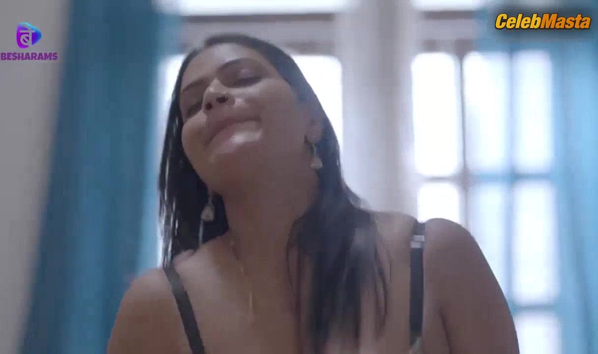 Malavika Tomar Bares Breasts Scene In Guru Dakshina - Photo 2 of 5 photo 4