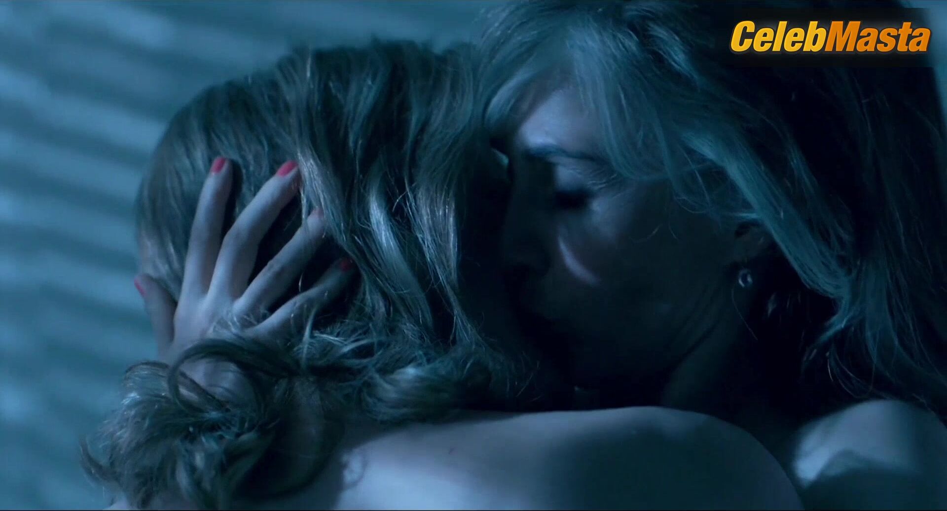 Carice Van Houten And Hanna Alstrom’s Lesbian Sex Scene - Photo 2 of 5 photo 5