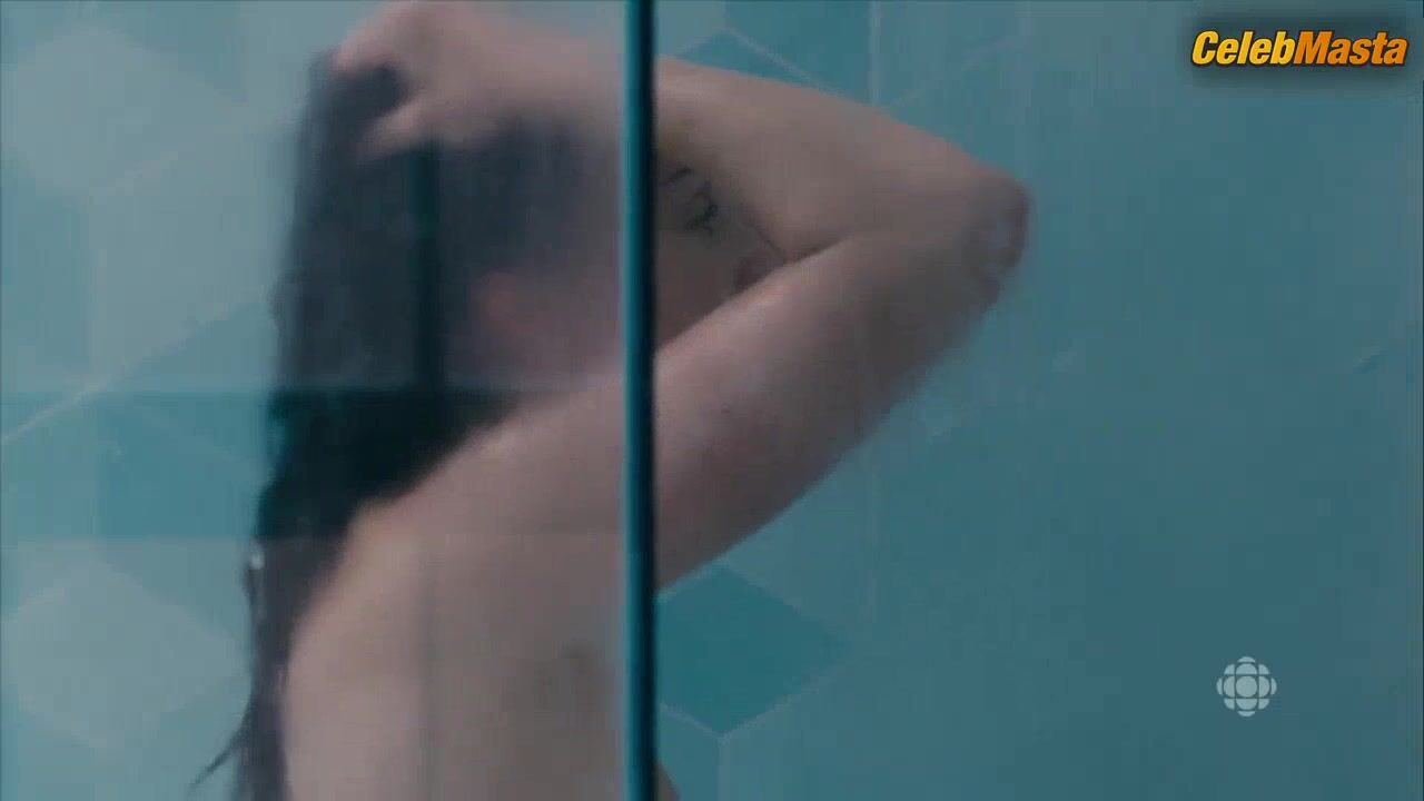 Catherine Reitman ’s Butt, Breasts Scene In - Photo 3 of 5 photo 1