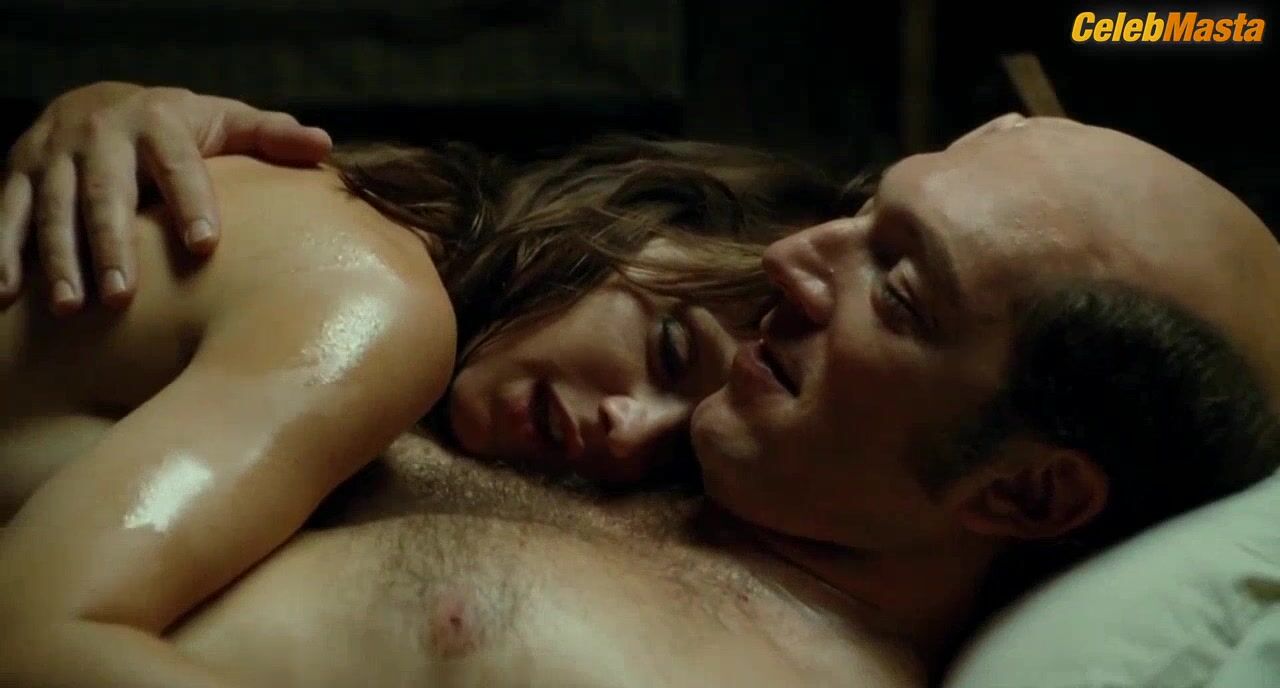 Ludivine Sagnier Tits Scene From Mesrine Public Enemy #1 - Photo 2 of 5 photo 5