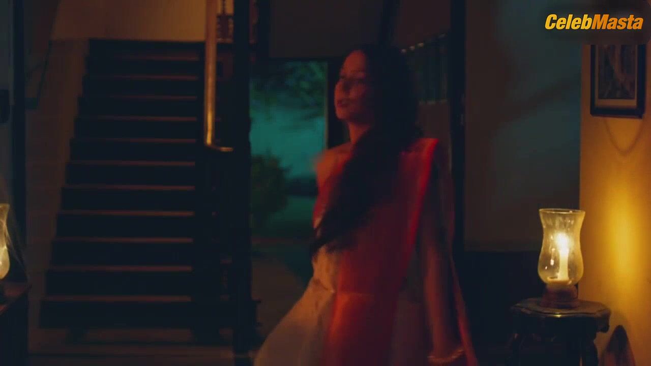 Madhurima Roy Butt, Breasts Scene In Fuh Se Fantasy - Photo 3 of 5 photo 1