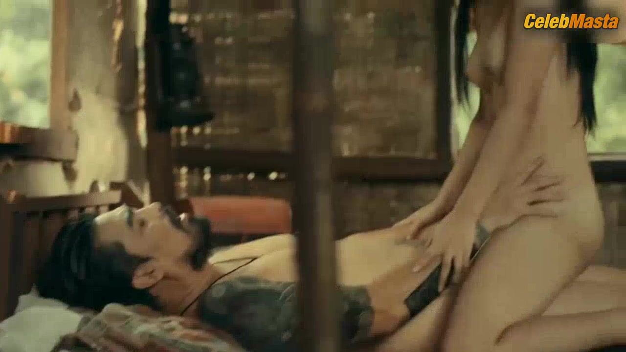 Angeli Khang Booty, Boobs Scene In Selinas Gold - Photo 2 of 5 photo 5