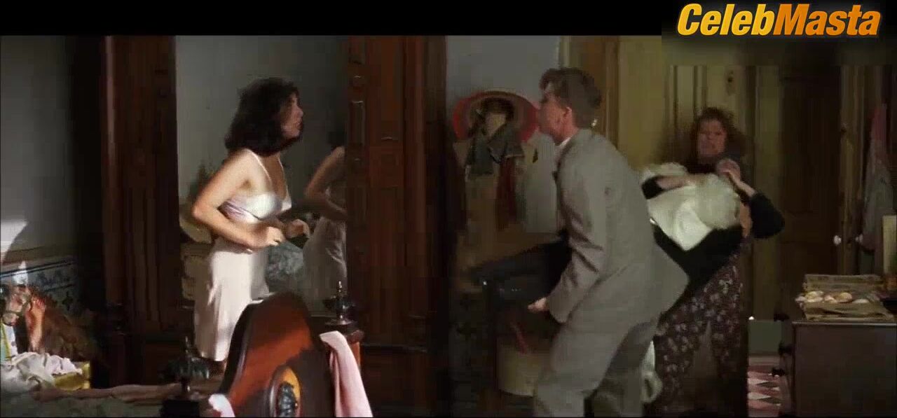 Maribel Verdu Underwear Scene From Belle Epoque - Photo 2 of 5 photo 4