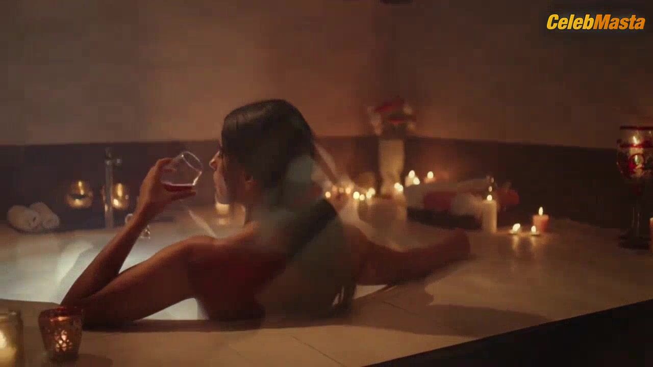 Arushi Handa Flaunts Thong Scene In Fuh Se Fantasy - Photo 1 of 5