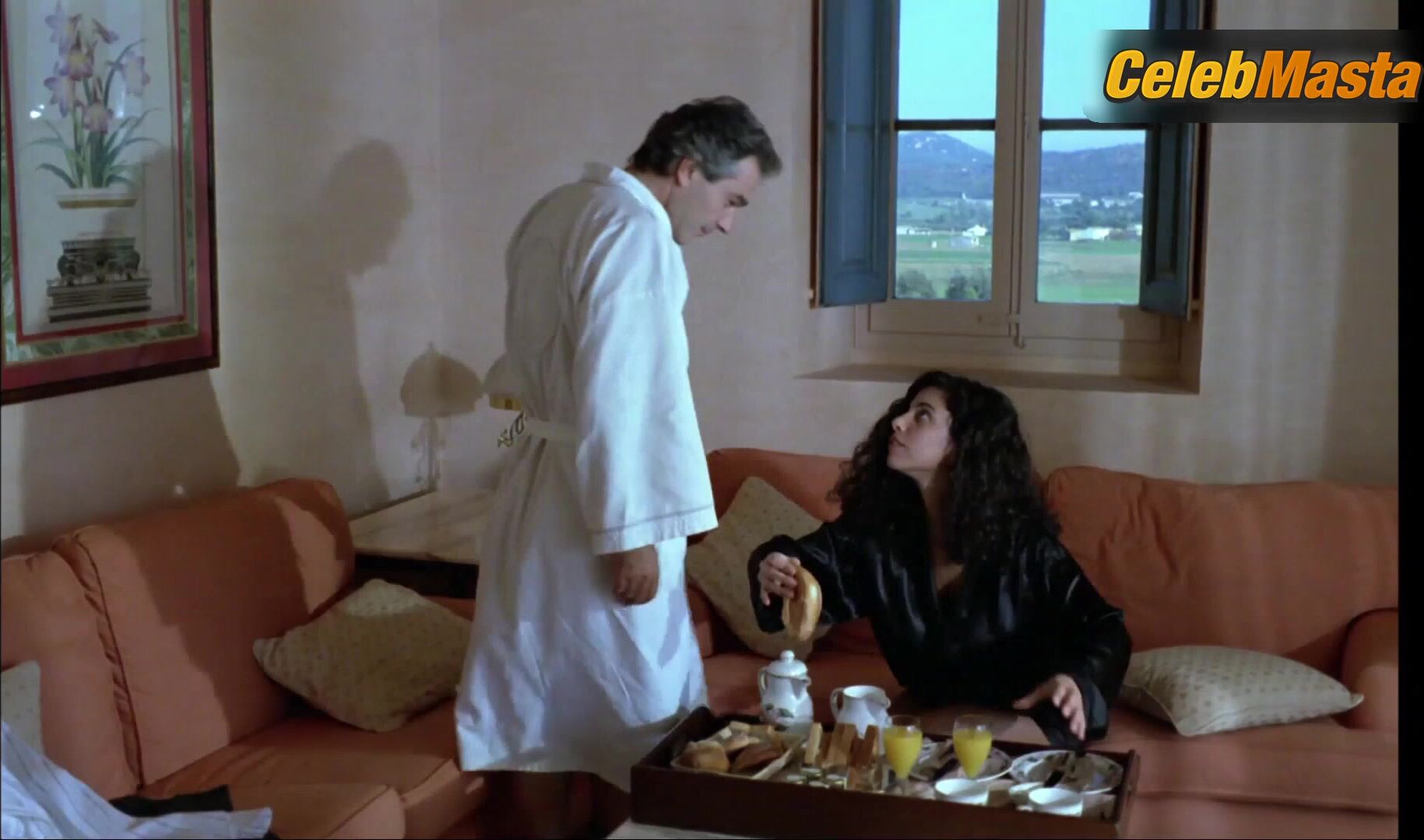 Maribel Verdu Sexy Scene From La Grande Collection - Photo 1 of 5 photo 2