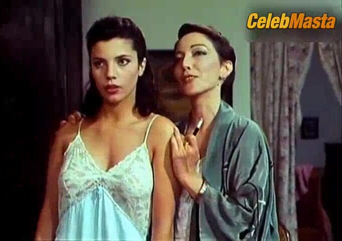 Maribel Verdu Shows Off Sexy Scene In El Aire De Un Crimen - Photo 1 of 5 photo 2