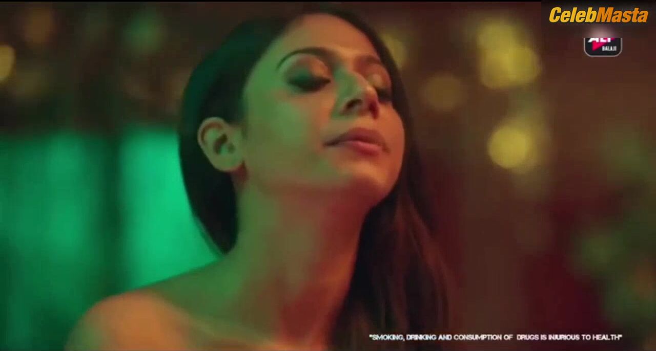 Madhurima Roy ’s Butt And Tits Scene In Mum Bhai - Photo 2 of 5 photo 5
