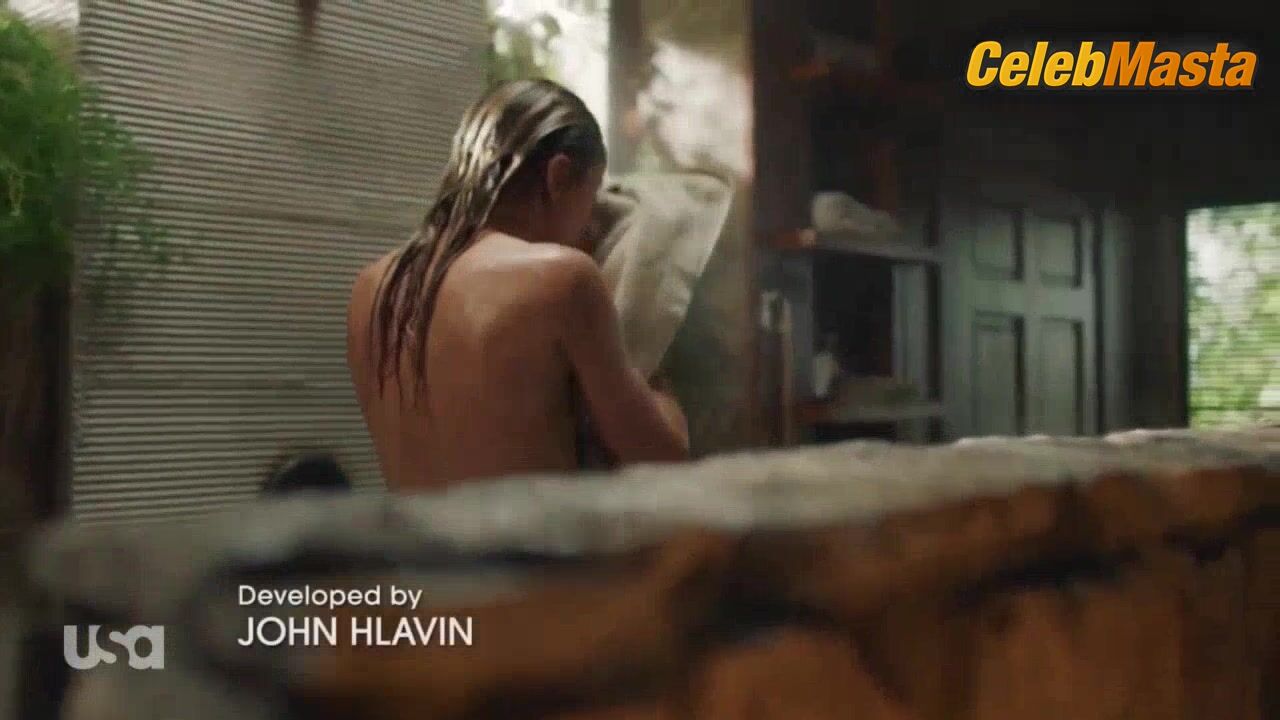 Shantel Vansanten Hot Scene In Shooter - Photo 1 of 5 photo 2