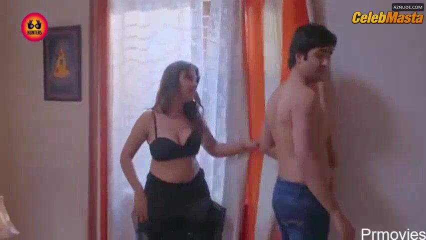 Aiswarya Agarwal Flaunts Ass, Tits Scene In Jalan - Photo 1 of 5 photo 2