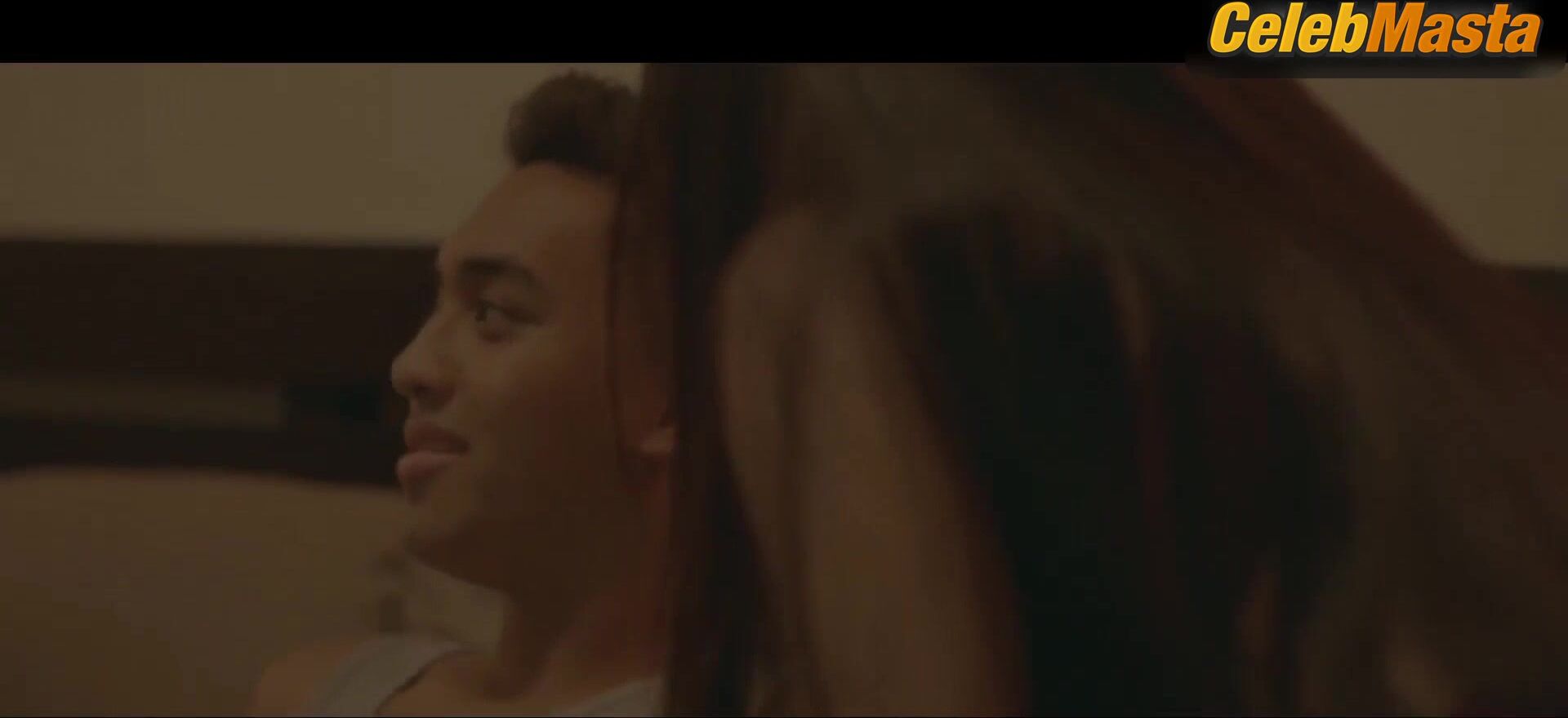 Angeli Khang And Sab Aggabao Reveal Breasts In Lesbian - Photo 1 of 5