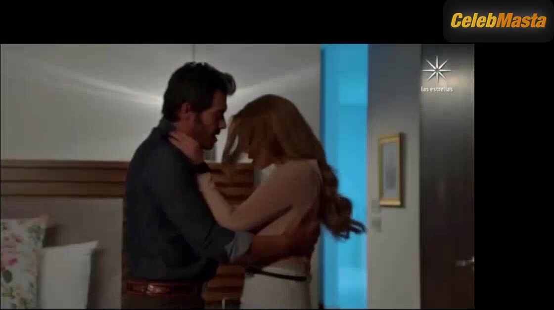 Carolina Miranda Reveals Hot Scene In Tierra De Esperanza - Photo 2 of 5 photo 5