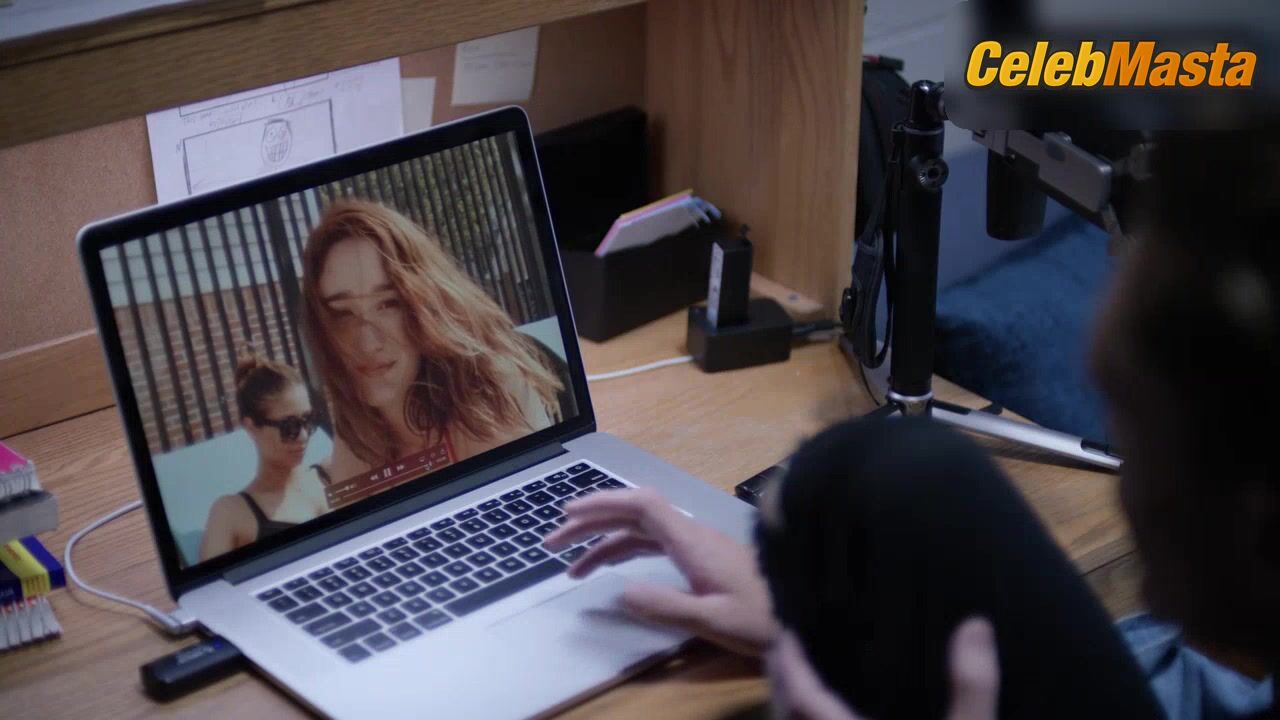 Christina Masterson Swimsuit Scene From Truth Or Dare - Photo 3 of 5 photo 5