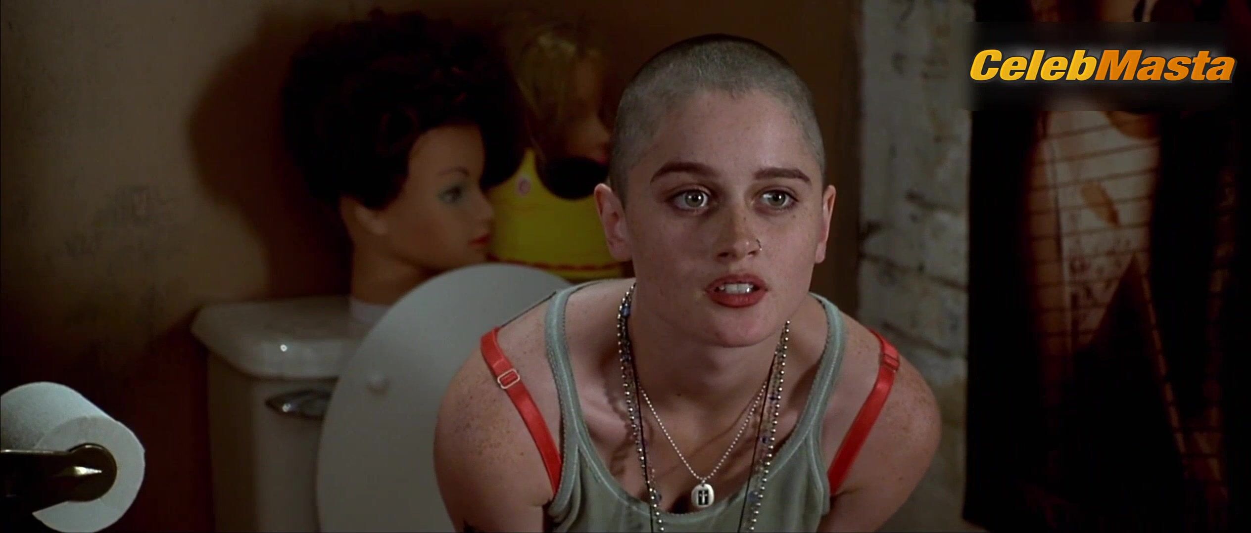 Robin Tunney ’s Sexy Scene From Empire Records - Photo 1 of 5